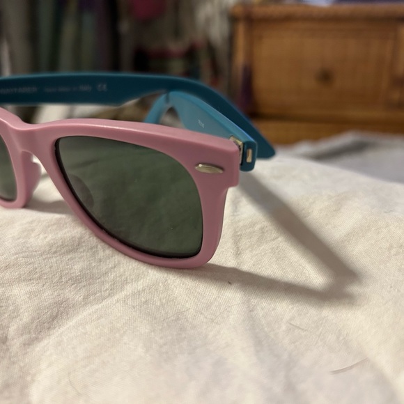 Ray Ban Wayfarers Custom Pink & Teal -NEW - Picture 6 of 6